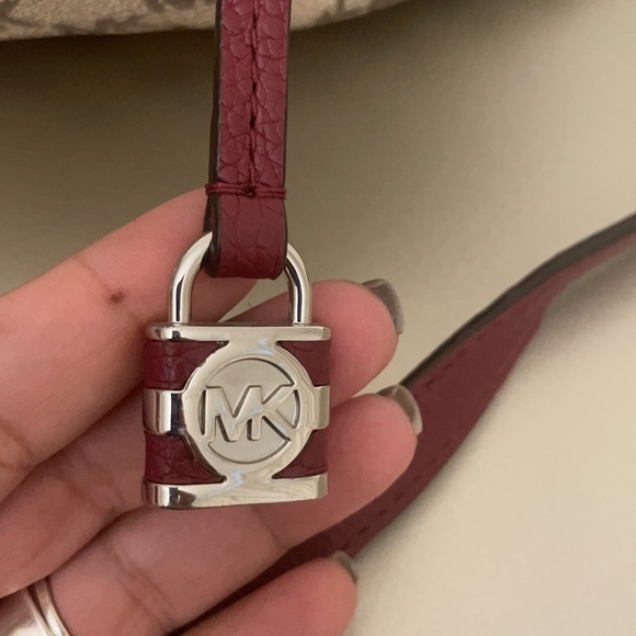 Bag - Picture 3 of 4